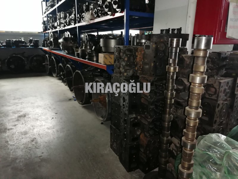 Mercedes Kamyon Çıkma Parça 