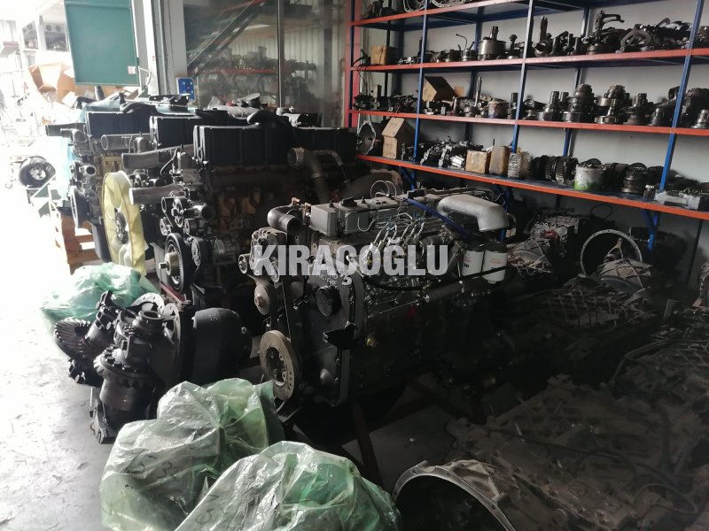 Mercedes Kamyon Çıkma Parça 